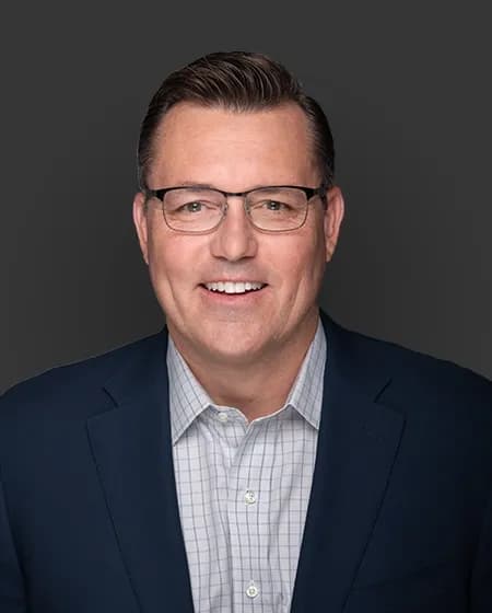 Leader Image