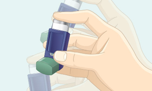 Illustration of shaking inhaler Shake well before each spray